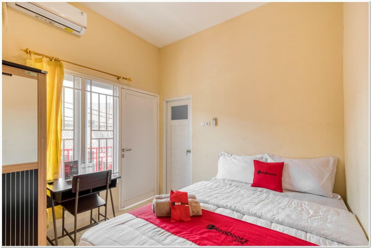 Reddoorz Near Ramai Mall Malioboro Yogyakarta Eksteriør billede
